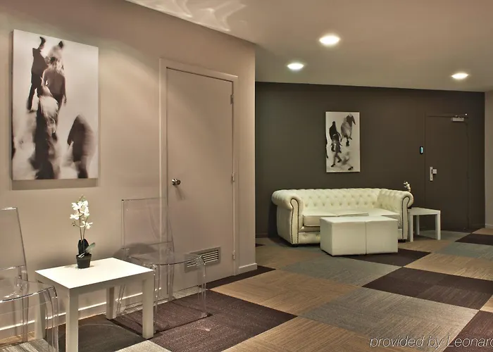 Hotel Nh Carrefour De L'europe 4*