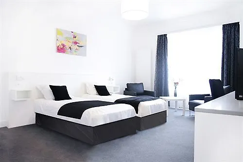 ホテル サテライト