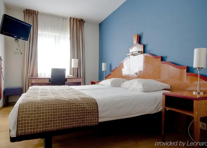 Numa Royal Galleries Hotel 4*