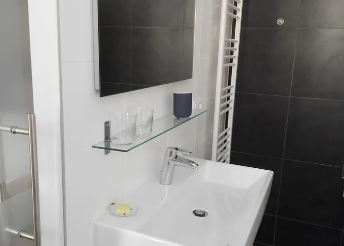 住宿加早餐酒店 36