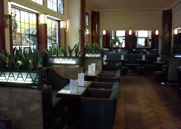 Esperance Szálloda 3*