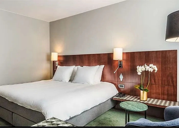 Hotel Nh Eu Berlaymont 4*