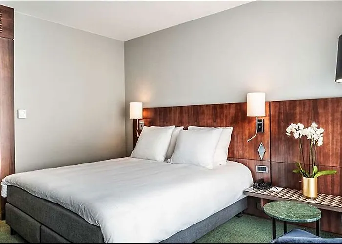 Hotel Nh Eu Berlaymont 4*