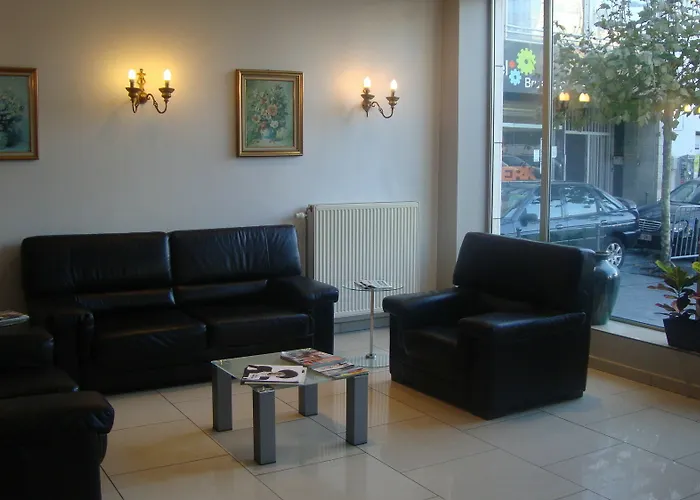 ウィンザー ホテル 2*