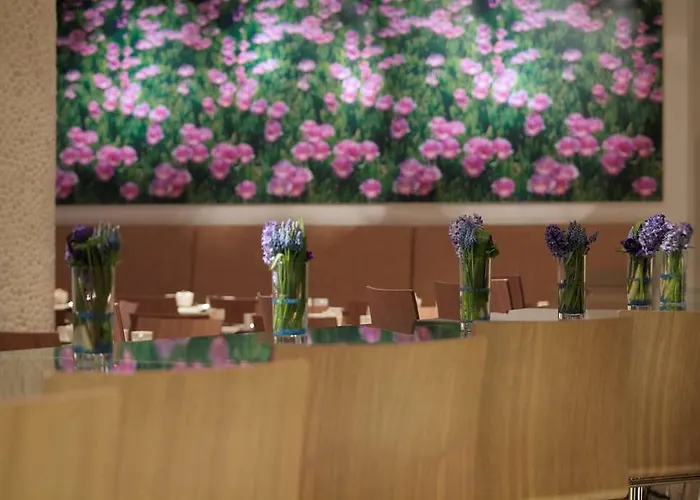 Radisson Collection Grand Place 5* בריסל