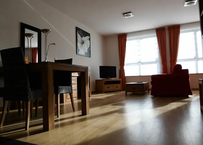 & Housingbrussels * Brusel