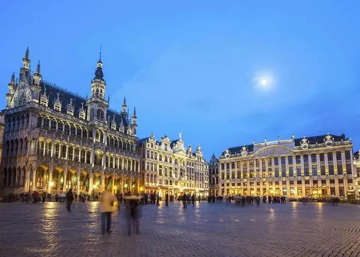 Super Flat Next Grand Place *