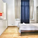 Aparthotel Apartmentsapart 3*