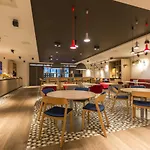 Hotel Express Brussels-grand-place By Ihg