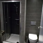 Brxxl 5 Centre Hostel