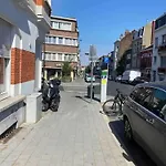 Spacious In Brussels, Large Private Garden Apartment