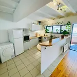 Oasis-spacious Loft In Excellent Location * بروكسل