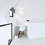 Urban Walls Bed & Breakfast Bruxelles