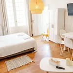 Smart - Gare Du Midi Appartement Brussel