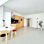 5 Min From Grand Place 1 Bedroom Apt Renovated! * Brusel