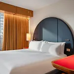 The Standard, Hotel 5*