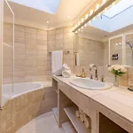 Chic Penthouse Grand-place アパート
