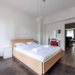 Jette - Base En Peripherie De - 15min Centre Appartamento Bruxelles