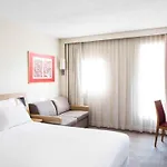 Novotel Off Grand Place 4* בריסל