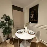 Charming Studio, Perfect Getaway * Brussels