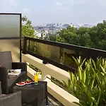 Barsey By Warwick Hotel 4*