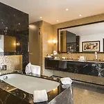 Warwick Grand-place 4*