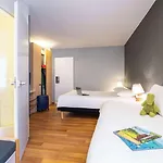 Ibis Centre 3*