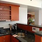 Appart hôtel B-aparthotel Ambiorix 4*
