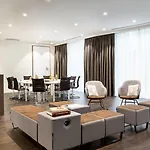 Marriott Grand Place Hotel
