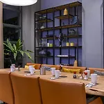 Schuman By Ihg 4*