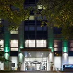 Courtyard By Marriott