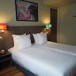 酒店 Alma Grand Place 3*