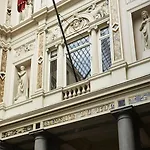 Des Galeries 4* בריסל
