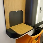 Hotel Easyhotel Centre 3*