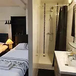 Marie-therese Hotel *