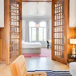 Newton Boutique Residences - Eu Area شقة فندقية 4*