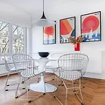 Moliere Design شقة