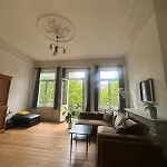 Cosy Near Grande Place Apartment *