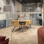 Novotel Off Grand Place 4*