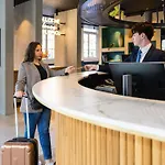 Novotel Off Grand Place Hotel 4*