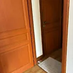 Et Dans Un Immeuble * Bruxelas