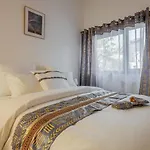 Kweni House