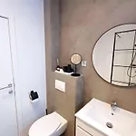 - Centre-ville - 2min De Metro - 401 Apartment *