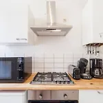 Apartamento 1 Bedroom W Kitchen And Bathroom In Trendy St Gilles *