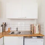 1 Bedroom W Kitchen And Bathroom In Trendy St Gilles * Bruxelas