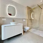 Duplex Design & Elegant Au Coeur De * Brüksel