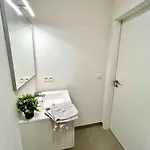Elegant Near Atomium Ideal For Families Apartment Brussels