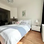 Apartment Chic Heart Of The With Balcony *