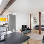 Escapade Cosy Quartier Eu Place Jourdan 公寓 *