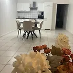 Modern 1br&sofa Bed Near Airport Appartamento Bruxelles